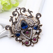 Arabesque Turkish Brooch Women Jewelry Antique Gold Color Hollow Flower Rhinestone Broches Brooches Ladies Ethnic Lapel Pins