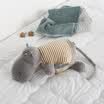 Yuan Yuan almohada de la siesta de verano coral fleece edredón oficina manta de aire acondicionado lindo coche almohada lumbar
