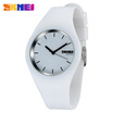 Unisex Casual Design Silicone Band Quartz Wrist Watch