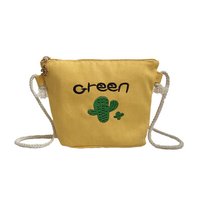 Womens single shoulder messenger bag embroidery canvas female simple Sen series wild casual student bag beach bag
Womens single shoulder messenger bag embroidery canvas female simple Sen series wild casual student bag beach bag