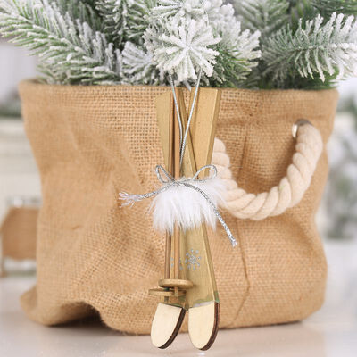 Christmas Decoration Pendant Wooden Sled Hanging Ornament With Feather For Christmas Tree Doll Hanging Decoration Supplies
Christmas Decoration Pendant Wooden Sled Hanging Ornament With Feather For Christmas Tree Doll Hanging Decoration Supplies