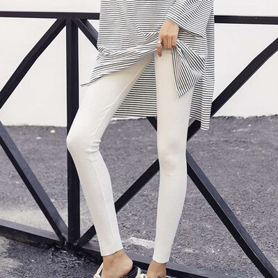 Women Autumn Solid Leggings Thin Nine-point Thread Thin Vertical Stripes Leggings Keep Warm Breathe&Raise Hips
Women Autumn Solid Leggings Thin Nine-point Thread Thin Vertical Stripes Leggings Keep Warm Breathe&Raise Hips