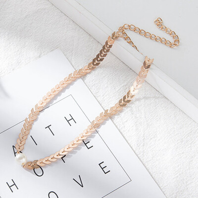 Letter V Chain Simulate Pearl Pendant Necklace Personality Decorated Clavicle Necklace For Women Wedding Jewelry
Letter V Chain Simulate Pearl Pendant Necklace Personality Decorated Clavicle Necklace For Women Wedding Jewelry