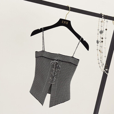 New Hot Women Sexy Crisscross Lace Up Tank Tops Plaid Print Sleeveless Pullover Crop Tank Top Clubwear Blusa Korea Style
New Hot Women Sexy Crisscross Lace Up Tank Tops Plaid Print Sleeveless Pullover Crop Tank Top Clubwear Blusa Korea Style