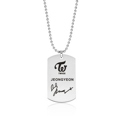KPOP TWICE Stainless Steel Tag Signature Lettering Pendant Necklace Boys Girls Couple Necklace Hot Gifts for Fans
KPOP TWICE Stainless Steel Tag Signature Lettering Pendant Necklace Boys Girls Couple Necklace Hot Gifts for Fans