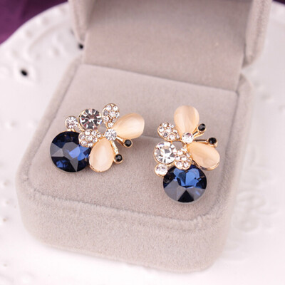 New Design High Quality Elegant Silver Plated Blue Opal Crystal Earrings Lovely Rhinestone Butterfly Earring
New Design High Quality Elegant Silver Plated Blue Opal Crystal Earrings Lovely Rhinestone Butterfly Earring