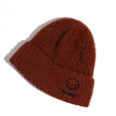 Lady Redwood Hat Smiling Face Embroidered Wool Hat Student Lovely Mink-like Wool Knitted Hat Daily Headgear in Autumn&Winter
Lady Redwood Hat Smiling Face Embroidered Wool Hat Student Lovely Mink-like Wool Knitted Hat Daily Headgear in Autumn&Winter