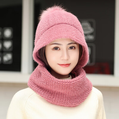 The new winter Korean version of knitted wool cap hat scarf one hat winter cycling cold ear protection wool cap
The new winter Korean version of knitted wool cap hat scarf one hat winter cycling cold ear protection wool cap
