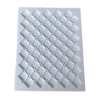 Creative European Style Non-toxic Silicone Mold Four-leaf Printing Fondant Mold Chocolate Mold Practical Handmade Baking Tools
Creative European Style Non-toxic Silicone Mold Four-leaf Printing Fondant Mold Chocolate Mold Practical Handmade Baking Tools