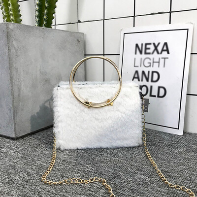 Tailored Women Bag Solid Color Hairy Shoulder Bag Student Messenger Fashion Wild Lady Bag
Tailored Women Bag Solid Color Hairy Shoulder Bag Student Messenger Fashion Wild Lady Bag