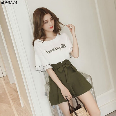 Womens Fashion O-Neck Letter Print Short Petal Sleeve Top And Shorts Sets Sweet Elastic WaistDrawstring 2 Piece Set
Womens Fashion O-Neck Letter Print Short Petal Sleeve Top And Shorts Sets Sweet Elastic WaistDrawstring 2 Piece Set