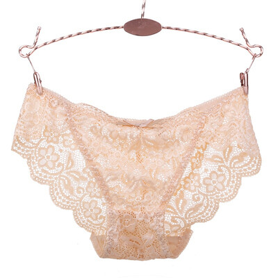 2019 New Womens Sexy Lace Panties Seamless Breathable Panty Transparent Hollow design Briefs Plus Size Girls Underwear
2019 New Womens Sexy Lace Panties Seamless Breathable Panty Transparent Hollow design Briefs Plus Size Girls Underwear