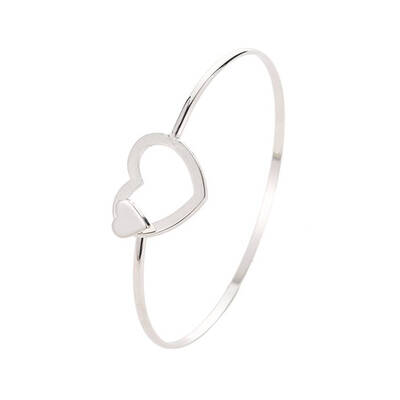 Cool Korean Style Hollow Heart Shape Bracelet Couples Silver Alloy Bangles Birthday Gift Jewelry
Cool Korean Style Hollow Heart Shape Bracelet Couples Silver Alloy Bangles Birthday Gift Jewelry