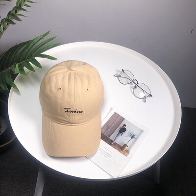 Hat new Korean version of outdoor casual baseball cap baitou ms embroidery boomers sun shade mens cap
Hat new Korean version of outdoor casual baseball cap baitou ms embroidery boomers sun shade mens cap