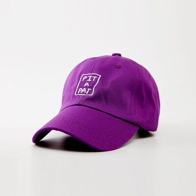 New Baseball Cap Embroidered Box Letter Outdoor Sunscreen Duck Tongue Cap 100 Sets Sunshade Sunhat Manufacturer Wholesale
New Baseball Cap Embroidered Box Letter Outdoor Sunscreen Duck Tongue Cap 100 Sets Sunshade Sunhat Manufacturer Wholesale
