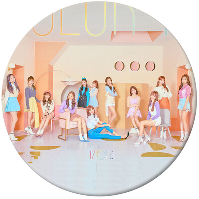 Kpop IZONE Concert tin Plate Badge Brooch Cute Cartoon Brooch Bag Pendant Boys Girls Accessories hot Gift for Fans
Kpop IZONE Concert tin Plate Badge Brooch Cute Cartoon Brooch Bag Pendant Boys Girls Accessories hot Gift for Fans