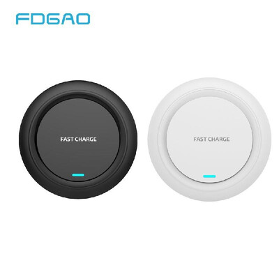FDGAO10W wireless fast charge charger QI wireless charging stand for Apple Samsung Huawei millet 10W white
FDGAO10W wireless fast charge charger QI wireless charging stand for Apple Samsung Huawei millet 10W white