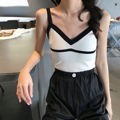 Womens fashion simple temperament V-neck tops contrast color camisole comfortable sleeveless camisole
Womens fashion simple temperament V-neck tops contrast color camisole comfortable sleeveless camisole