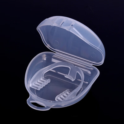 1Pc Silicone Dental Mouth Guard Stop Teeth Grinding Bruxism Eliminate Clenching Sleep Aid High Quality Prevent Molar Braces Tool
1Pc Silicone Dental Mouth Guard Stop Teeth Grinding Bruxism Eliminate Clenching Sleep Aid High Quality Prevent Molar Braces Tool