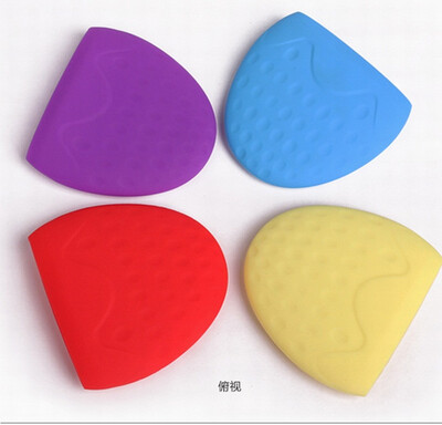 Collapsible Toothbrush Cup Case Strawberry-Shaped Tooth Cup Collapsible Travel Toothbrush Case for Camping Hiking Outdoor
Collapsible Toothbrush Cup Case Strawberry-Shaped Tooth Cup Collapsible Travel Toothbrush Case for Camping Hiking Outdoor