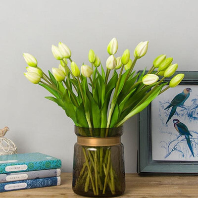 Factory direct Yiwu simulation bouquet wholesale hand tied tulip shopping mall window decoration fake flower wedding potted White
Factory direct Yiwu simulation bouquet wholesale hand tied tulip shopping mall window decoration fake flower wedding potted White