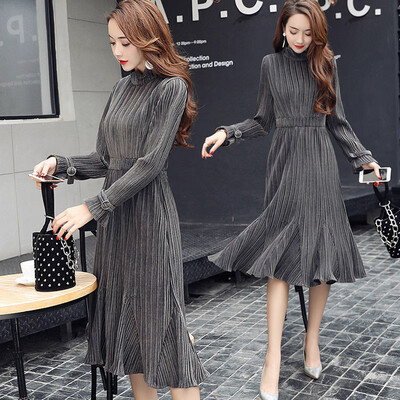Cypress 2018 autumn new ladies simple solid color half high collar long sleeves waist ruffled hood temperament long dress S83R0260LA11XL gray
Cypress 2018 autumn new ladies simple solid color half high collar long sleeves waist ruffled hood temperament long dress S83R0260LA11XL gray