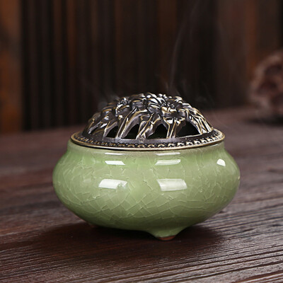 Ceramic Ice Crack Porcelain Aromatherapy Diffuser Sandalwood Censer With Copper Cover For Buddhist Relax Porcelain Incense Burner
Ceramic Ice Crack Porcelain Aromatherapy Diffuser Sandalwood Censer With Copper Cover For Buddhist Relax Porcelain Incense Burner