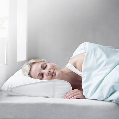 FOSSFLAKES neck pillow including sleeve pillow Denmark imported single pillow five-star hotel high pillow cervical pillow neck pillow with pillowcase 4058cm
FOSSFLAKES neck pillow including sleeve pillow Denmark imported single pillow five-star hotel high pillow cervical pillow neck pillow with pillowcase 4058cm