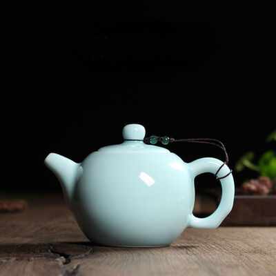 Chinese Longquan Klin Celadon Ceramic Kung Fu Teapot With Filter 240ml 8oz Light Sky Blue
Chinese Longquan Klin Celadon Ceramic Kung Fu Teapot With Filter 240ml 8oz Light Sky Blue