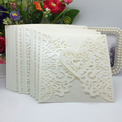 20Pcs Romantic Wedding Party Invitation Card Delicate Carved Heart Pattern Decoration
20Pcs Romantic Wedding Party Invitation Card Delicate Carved Heart Pattern Decoration