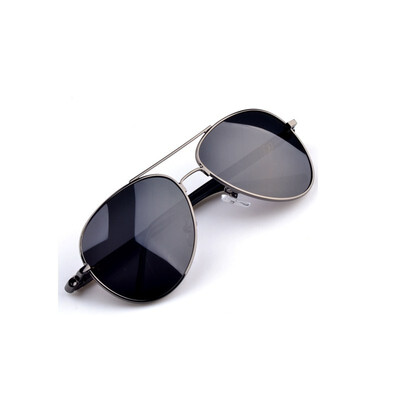2018 explosion models mens polarized sunglasses frog mirror classic sunglasses sunglasses
2018 explosion models mens polarized sunglasses frog mirror classic sunglasses sunglasses