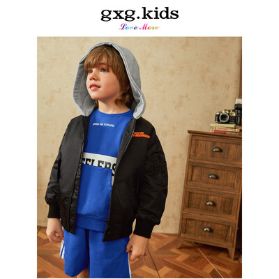 Gxg kids childrens black fake two-piece boy hooded jacket jacket 2019 counter spring childrens counter new A18121118 black 120
Gxg kids childrens black fake two-piece boy hooded jacket jacket 2019 counter spring childrens counter new A18121118 black 120
