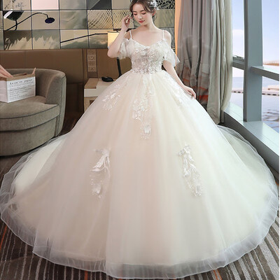 2019 New The Wedding Dress The Sling Sleeve Princess Lace Luxury Wedding Ball Gown Dresses
2019 New The Wedding Dress The Sling Sleeve Princess Lace Luxury Wedding Ball Gown Dresses