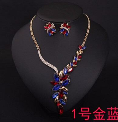 new nice America brand temperament gem brief paragraph clavicle necklace dinner set female high-grade fashion accessories
new nice America brand temperament gem brief paragraph clavicle necklace dinner set female high-grade fashion accessories