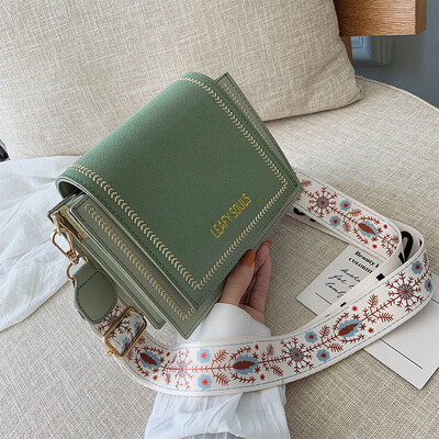 Summer fashion small bag ins leisure broadband small square bag new 2019 small fresh womens bag abrasive slant satchel
Summer fashion small bag ins leisure broadband small square bag new 2019 small fresh womens bag abrasive slant satchel