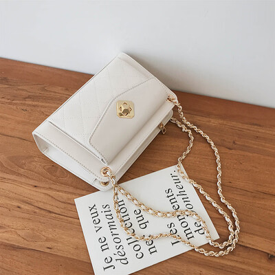 Qiao Bani 2019 new European&American style fashion simple solid color chain bag wild temperament single shoulder diagonal tide handbag
Qiao Bani 2019 new European&American style fashion simple solid color chain bag wild temperament single shoulder diagonal tide handbag