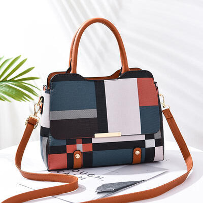 Womens bag 2019 new bag female Europe&America big bag cool fashion womens bag slung shoulder bag
Womens bag 2019 new bag female Europe&America big bag cool fashion womens bag slung shoulder bag