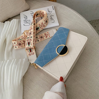 Net red ins casual bag fashion frosted wide shoulder strap small square bag new 2019 personality womens bag messenger bag
Net red ins casual bag fashion frosted wide shoulder strap small square bag new 2019 personality womens bag messenger bag
