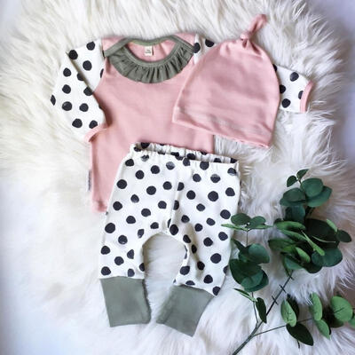 Pink Newborn Baby Boy Girl Outfits Tops Dot Pants Legging Hat Clothes 3PCS Set 0-24M
Pink Newborn Baby Boy Girl Outfits Tops Dot Pants Legging Hat Clothes 3PCS Set 0-24M