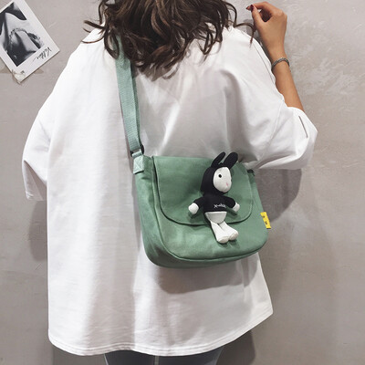 Casual bag female 2019 new small fresh art canvas bag ins Japanese Harajuku cartoon shoulder Messenger bag 
Casual bag female 2019 new small fresh art canvas bag ins Japanese Harajuku cartoon shoulder Messenger bag