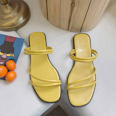 Summer 2019 new female Korean version of chic simple word with two flat number with Roman open toe soft bottom sandals
Summer 2019 new female Korean version of chic simple word with two flat number with Roman open toe soft bottom sandals