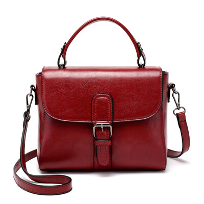 Bag female 2018 new Messenger bag simple wild handbag Korean fashion belt buckle casual retro bag tide
Bag female 2018 new Messenger bag simple wild handbag Korean fashion belt buckle casual retro bag tide