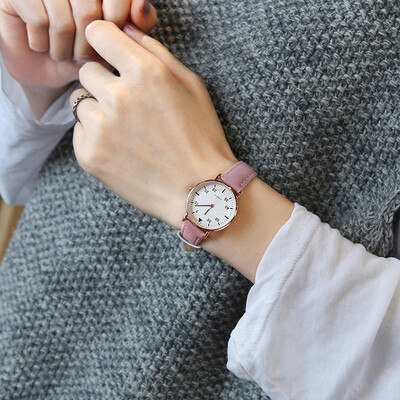Ins wind watch female student Korean version of the simple literary retro cold wind Sen female belt casual atmosphere waterproof
Ins wind watch female student Korean version of the simple literary retro cold wind Sen female belt casual atmosphere waterproof