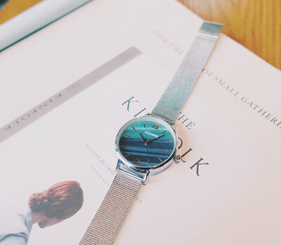 Womens watches womens fashion simplicity literature&art metal chain French minority waterproof
Womens watches womens fashion simplicity literature&art metal chain French minority waterproof