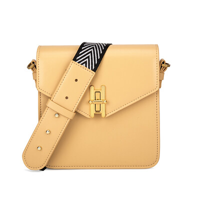 Net red texture inclined Lady Bag Fashion broadband lock Korean version of one shoulder one shoulder one shoulder one shoulder
Net red texture inclined Lady Bag Fashion broadband lock Korean version of one shoulder one shoulder one shoulder one shoulder