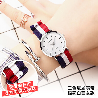Womens watch waterproof fashion trend student quartz couple watch Korean version of the simple casual womens watch
Womens watch waterproof fashion trend student quartz couple watch Korean version of the simple casual womens watch