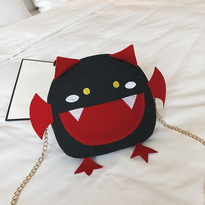 Korean version of ins cartoon little monster 2019 spring&summer new shoulder bag cute soft sister cute cool Messenger small bag female
Korean version of ins cartoon little monster 2019 spring&summer new shoulder bag cute soft sister cute cool Messenger small bag female
