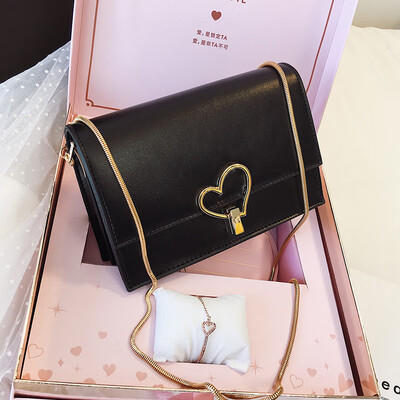 Advanced sense of the sense of quality bag female 2019 new Korean version of the wild Messenger bag fashion chain shoulder small square bag
Advanced sense of the sense of quality bag female 2019 new Korean version of the wild Messenger bag fashion chain shoulder small square bag
