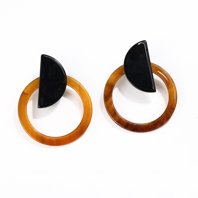 Womens Earrings Fashion Korea Acrylic Leopard Pattern Bohemian Charm Geometric Drop Earrings for Girls Jewelry Gifts 2019 New
Womens Earrings Fashion Korea Acrylic Leopard Pattern Bohemian Charm Geometric Drop Earrings for Girls Jewelry Gifts 2019 New