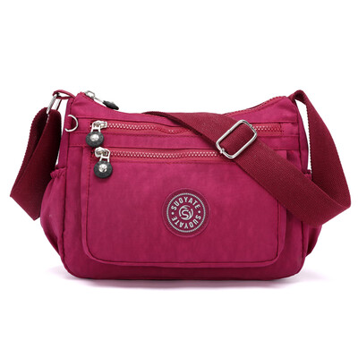 Fashion printing cloth bag canvas womens messenger bag middle-aged mothers bag small bag bag womens bag
Fashion printing cloth bag canvas womens messenger bag middle-aged mothers bag small bag bag womens bag